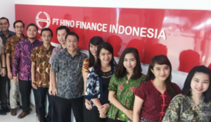 Info Gaji PT Hino Finance Indonesia 